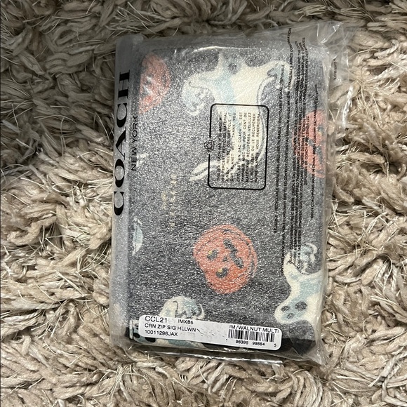 Coach Corner Zip Wristlet In Signature Canvas With Halloween Print - Picture 3 of 5